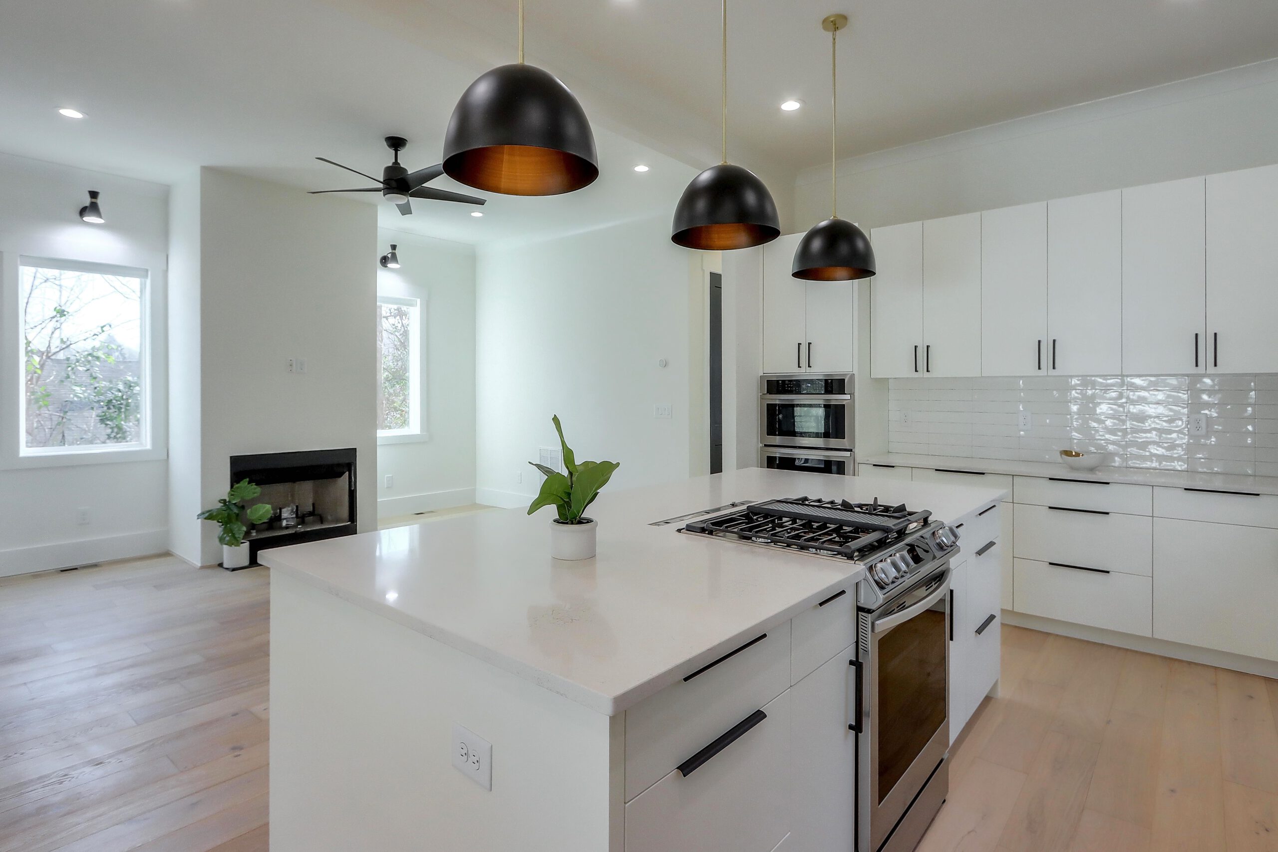What are the Latest Trends in Kitchen Remodeling?