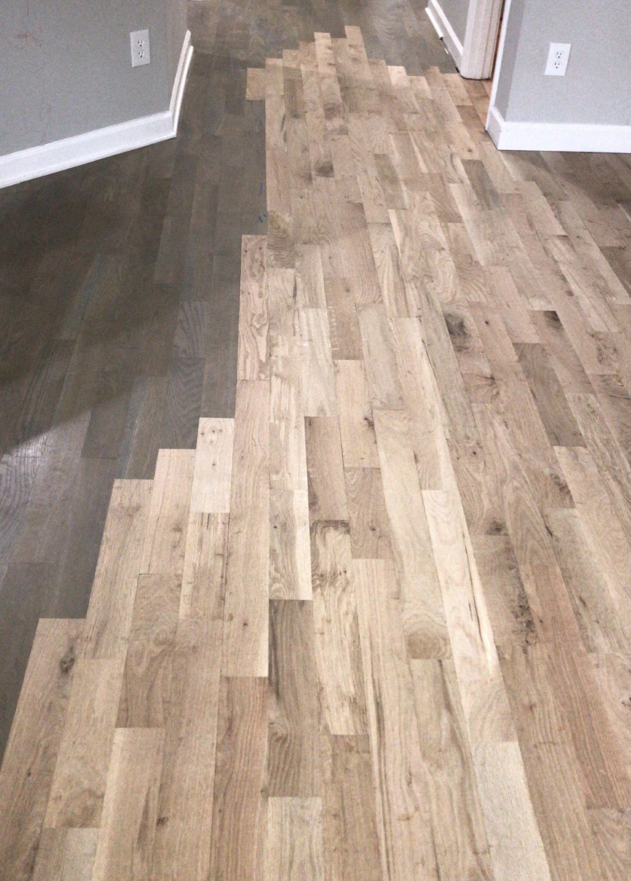 What Are the Differences Between Solid Hardwood and Engineered Hardwood, and When Should Each Be Used